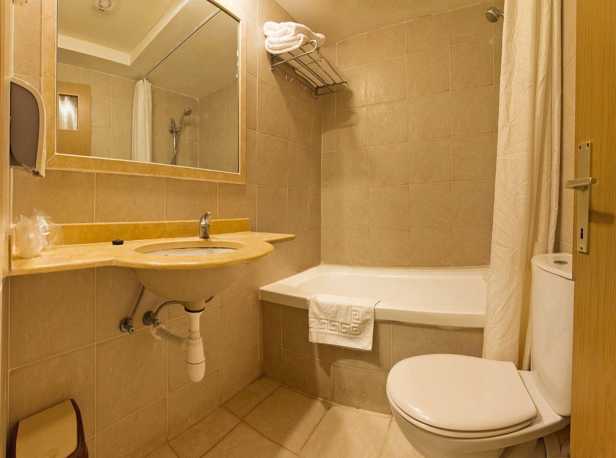 Shoresh Green Hills Family Suites Hotel 外观 照片